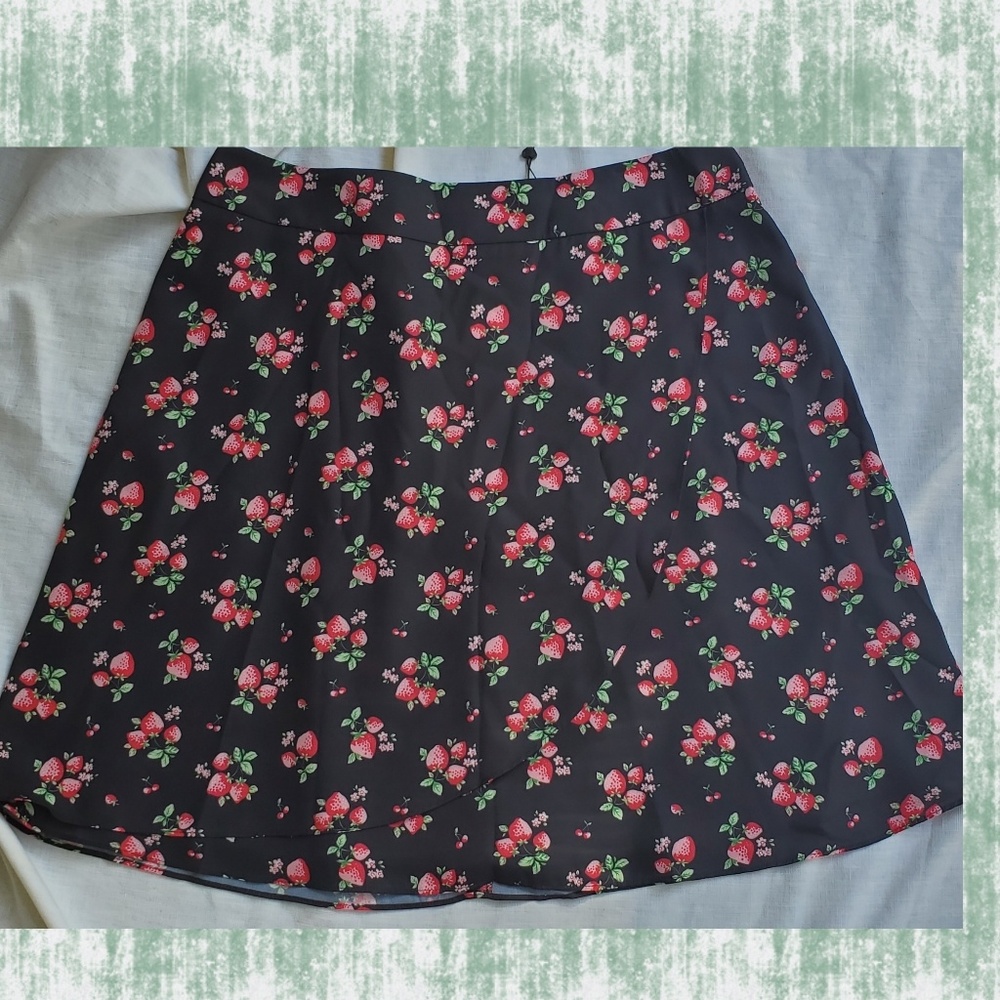 Review Australia Strawberry Patch Fields skirt Boho Chic Pinup Retro